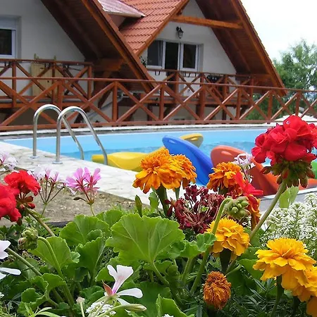 Holidaysport Haus Apartmán Balatongyörök